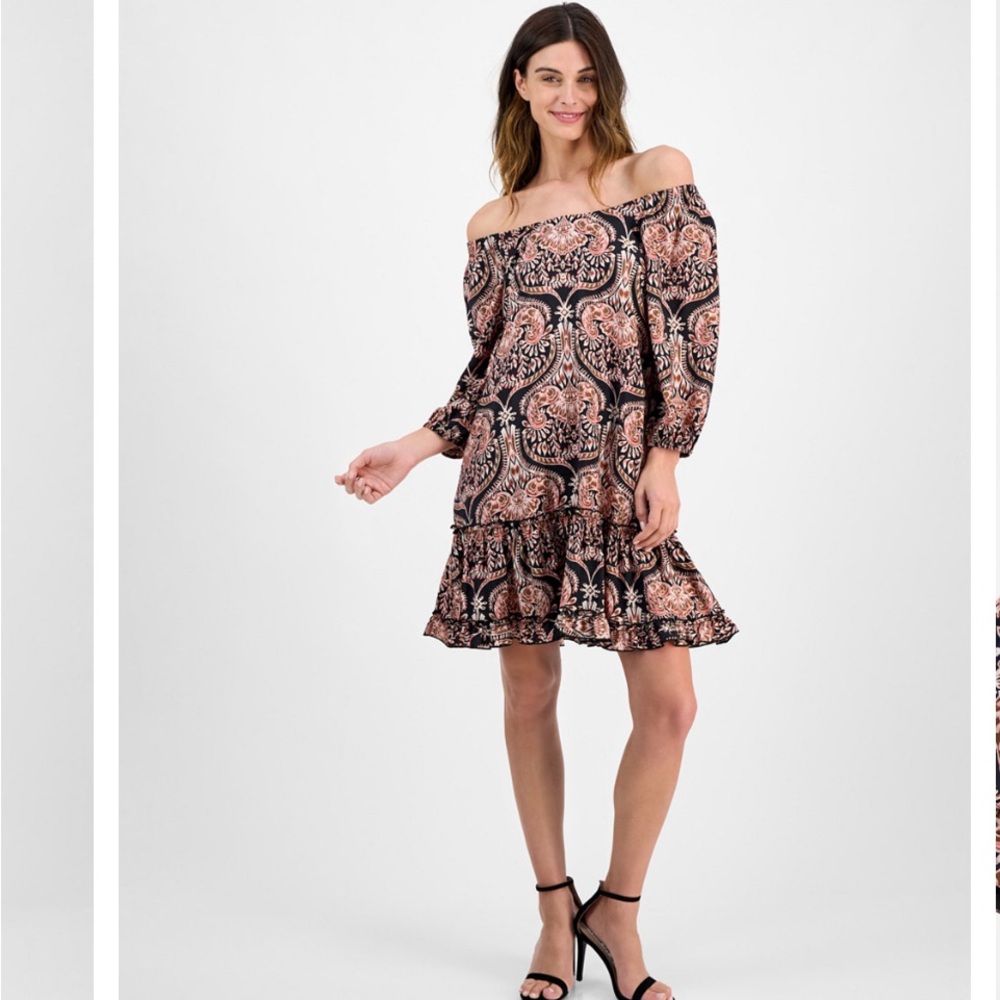 Women’s Ruffled Shift Dress - Picture 2 of 6